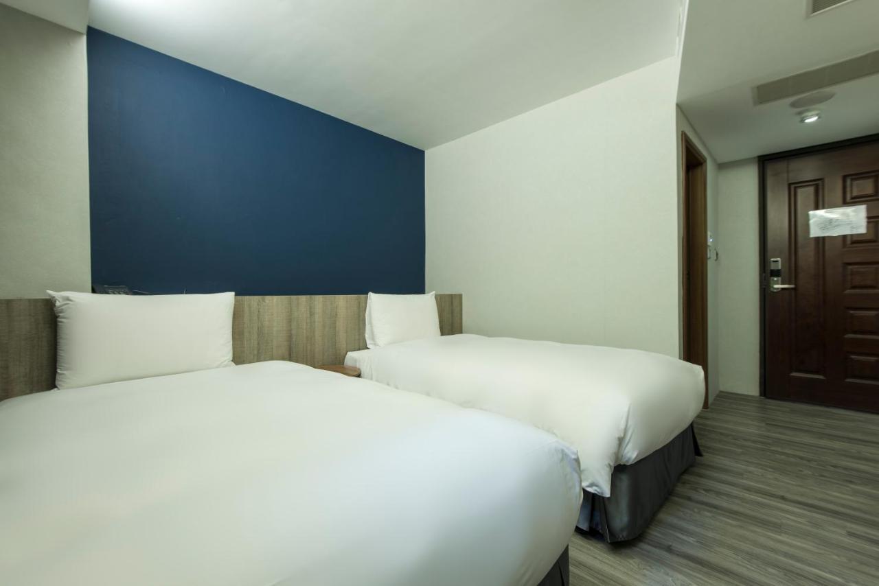 Sparrow Hotel Taichung Eksteriør bilde