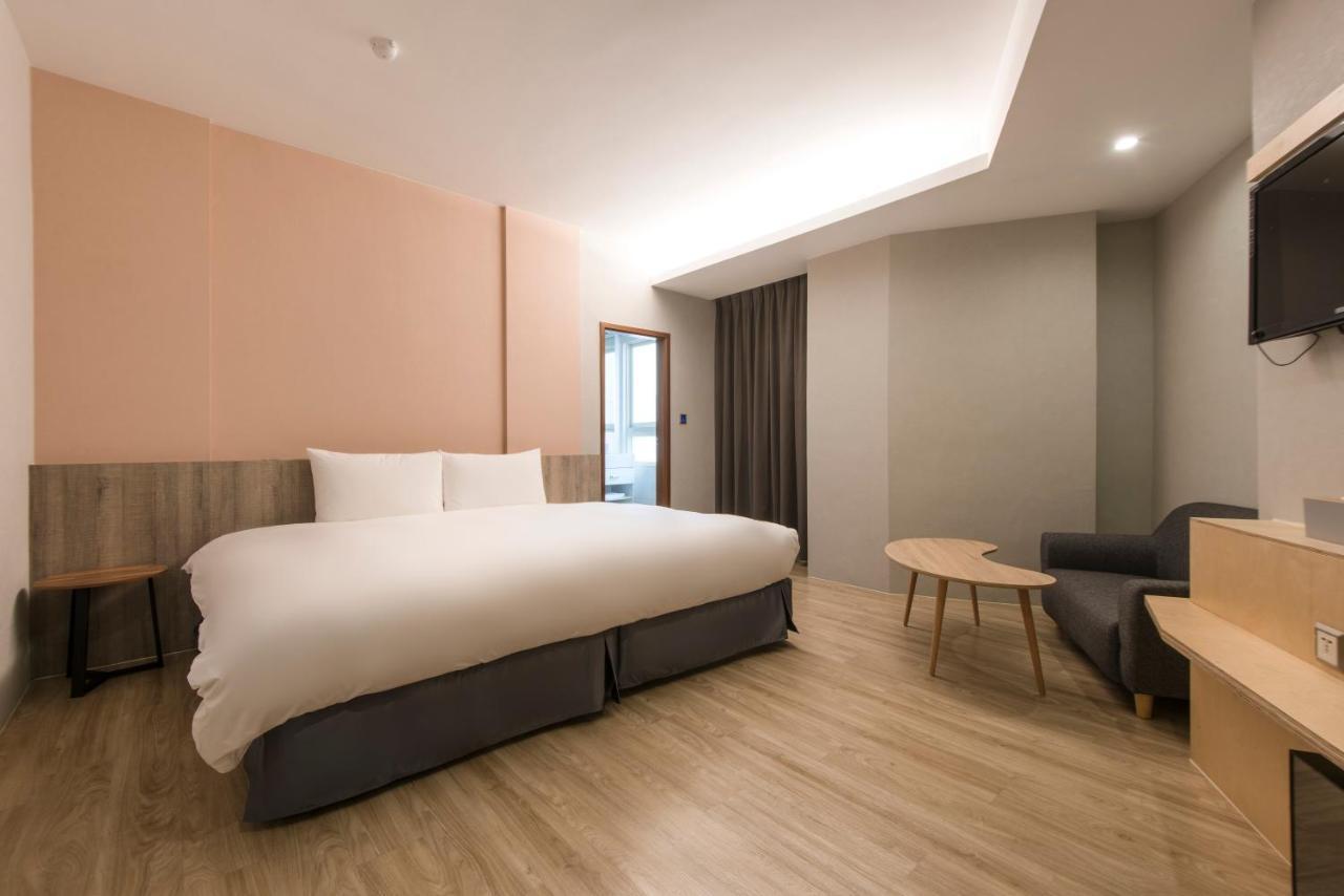Sparrow Hotel Taichung Eksteriør bilde