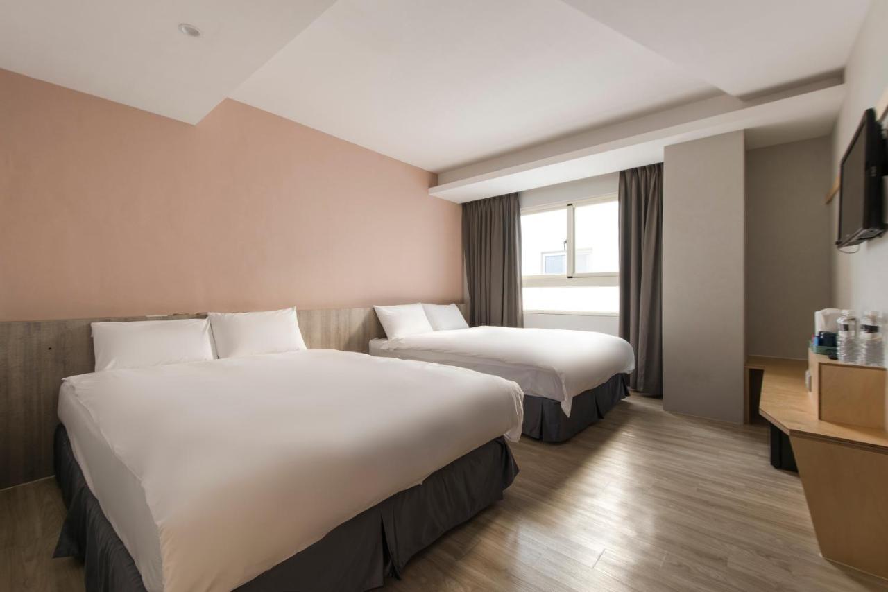 Sparrow Hotel Taichung Eksteriør bilde